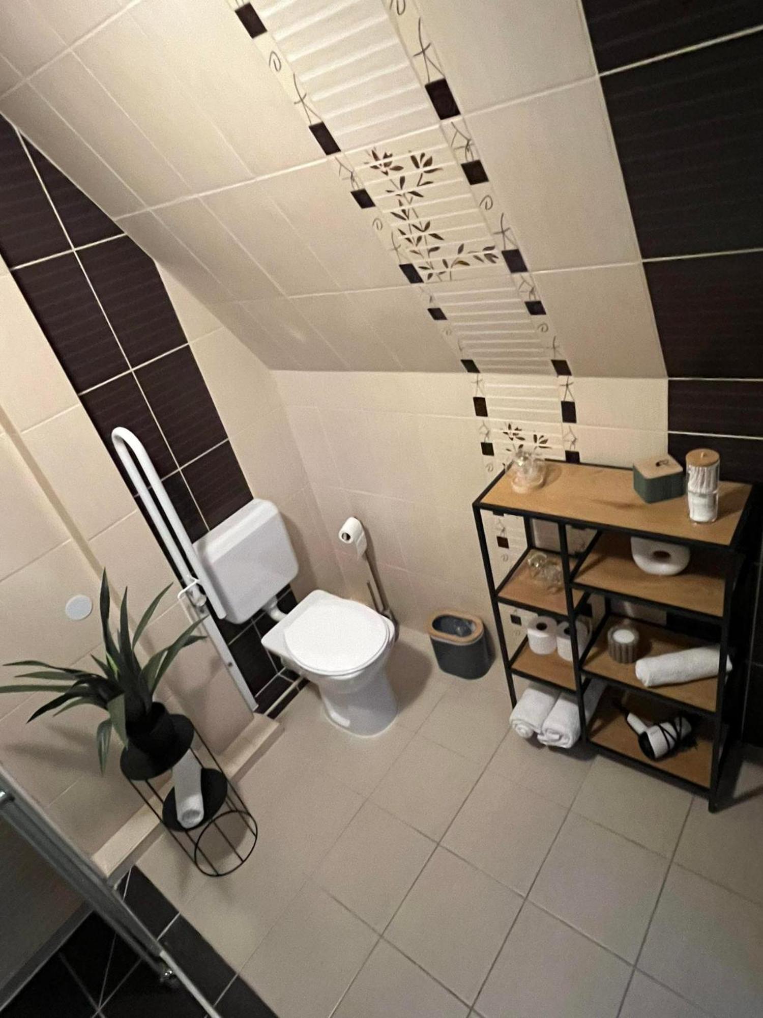 Sappusztai Vendeghaz Hotel Damak ภายนอก รูปภาพ
